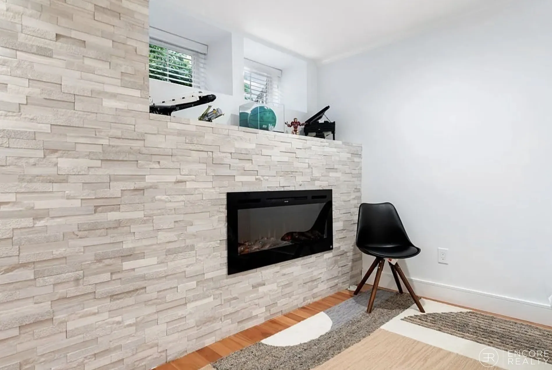 82 Summit Ave, Corey Hill