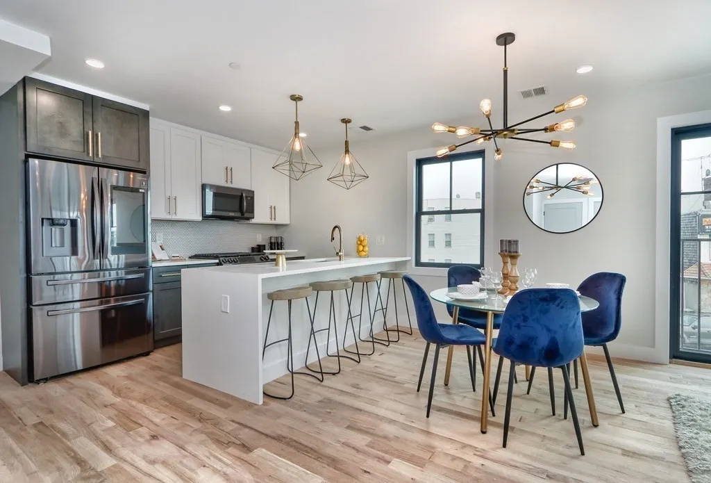 74 Brooks St, East Boston