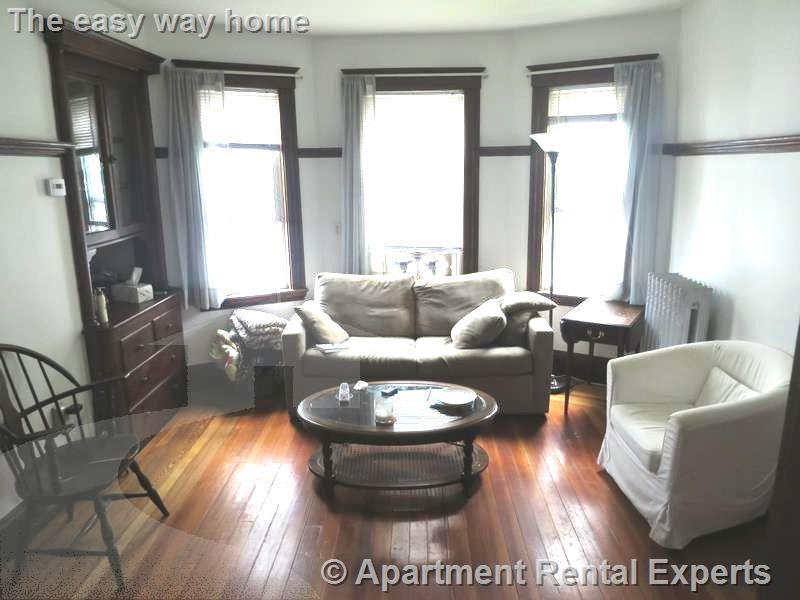 10 Cambridge Terr, Porter Square