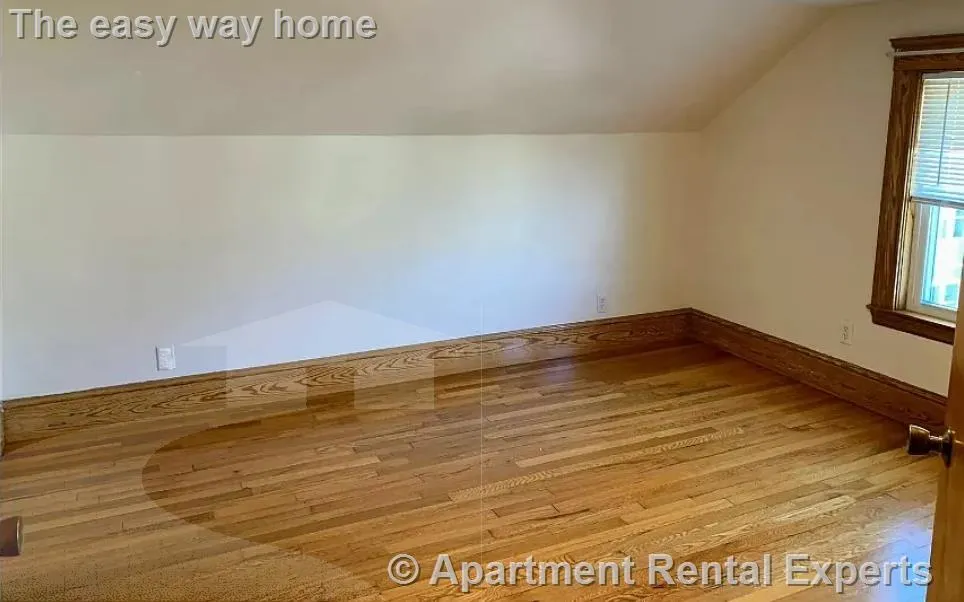 19 Adams St, East Arlington