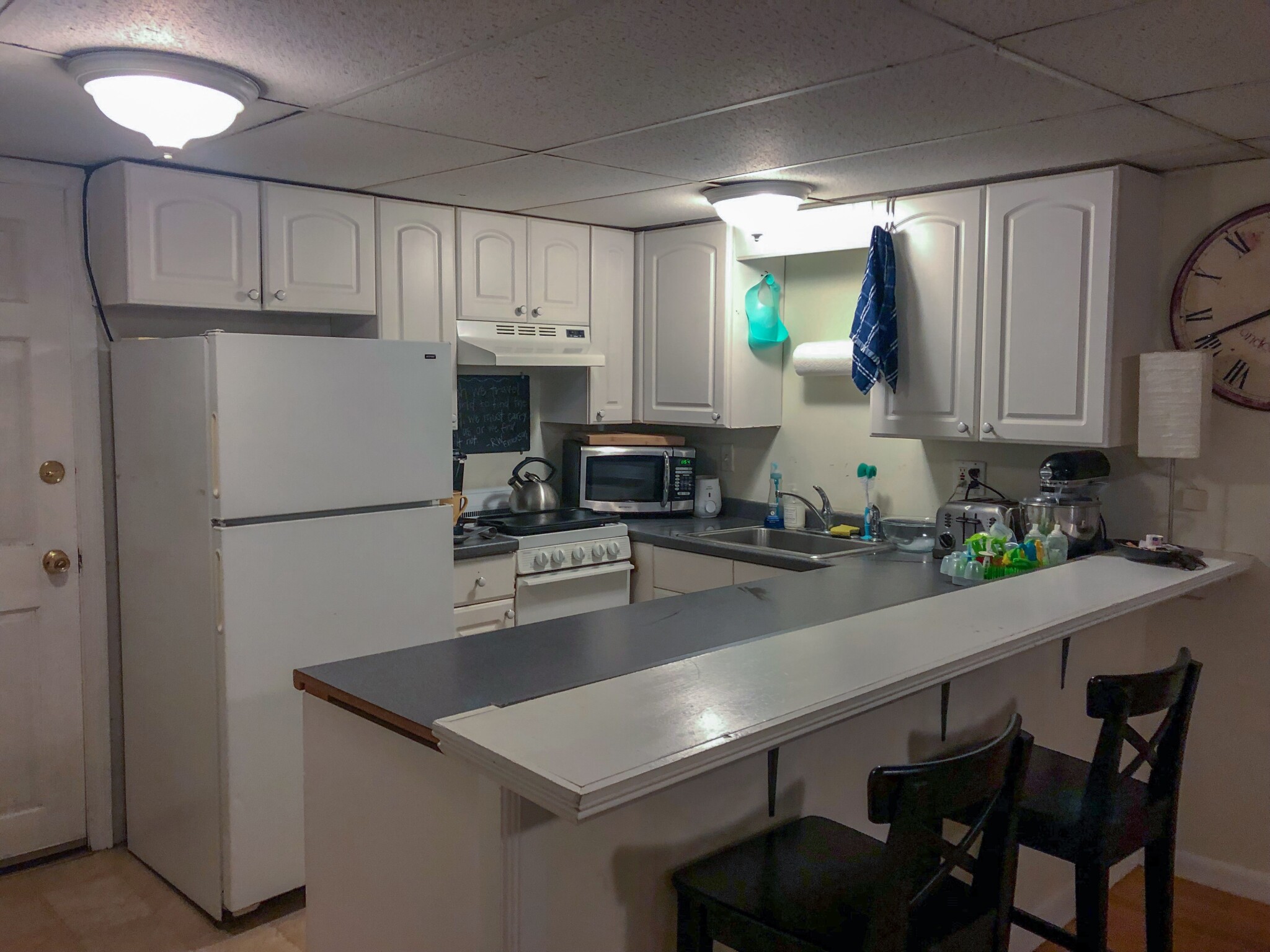 8 Alberta Ter, North Cambridge