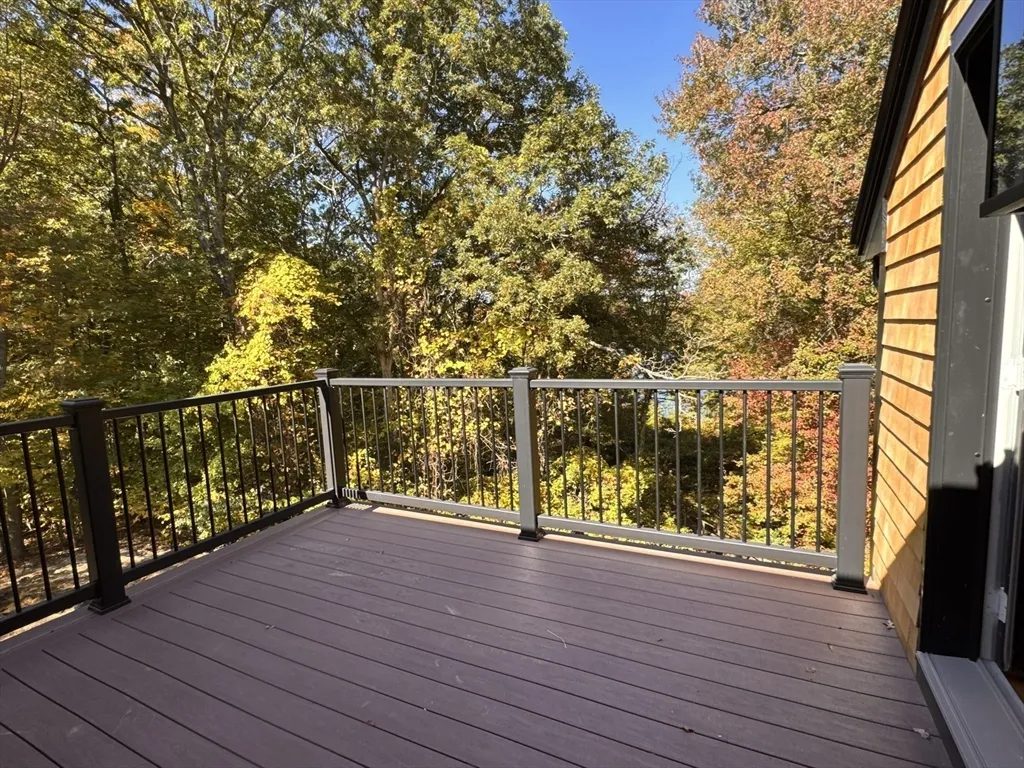 22 Kruger Rd, Hopkinton