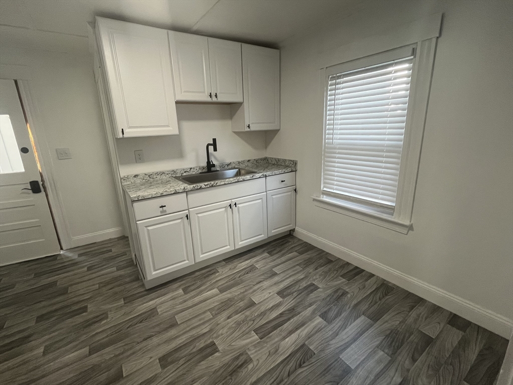 25 R Auburn St, Woburn