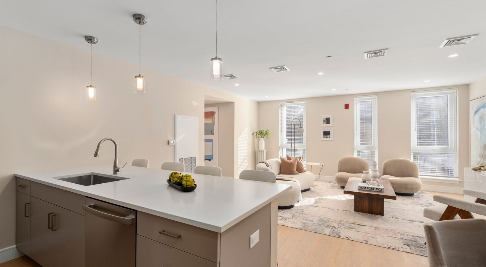 105 Washington St, Brighton