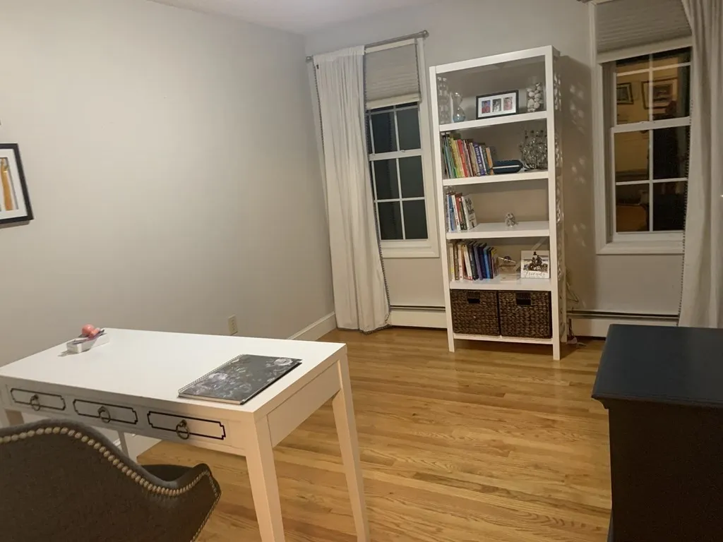 22 Sunrise, Bradford