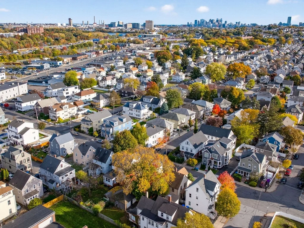 35 Hancock St, Medford