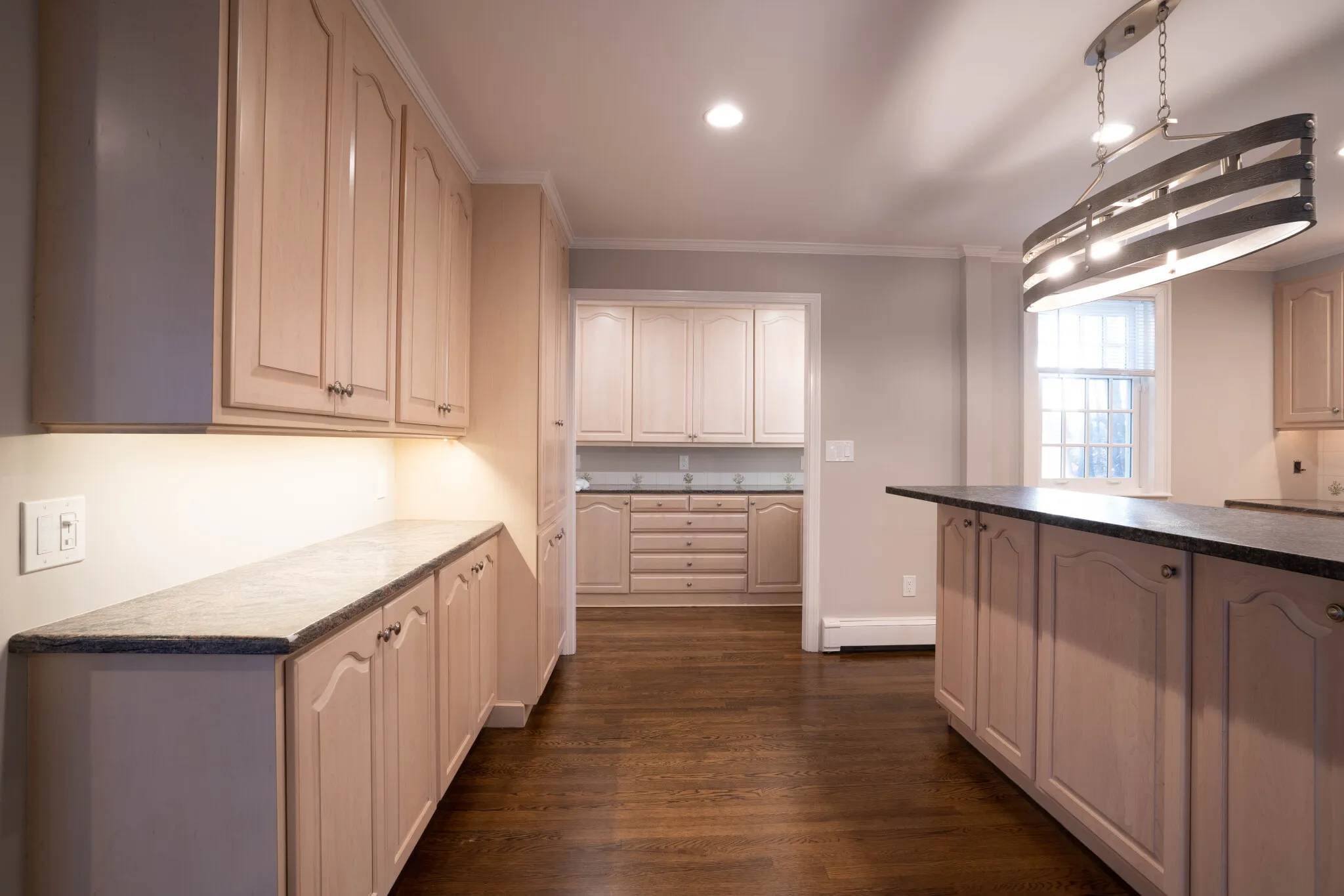 40 Puddingstone Ln, Oak Hill