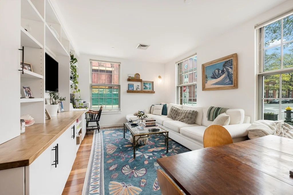 45 1st Ave, Charlestown