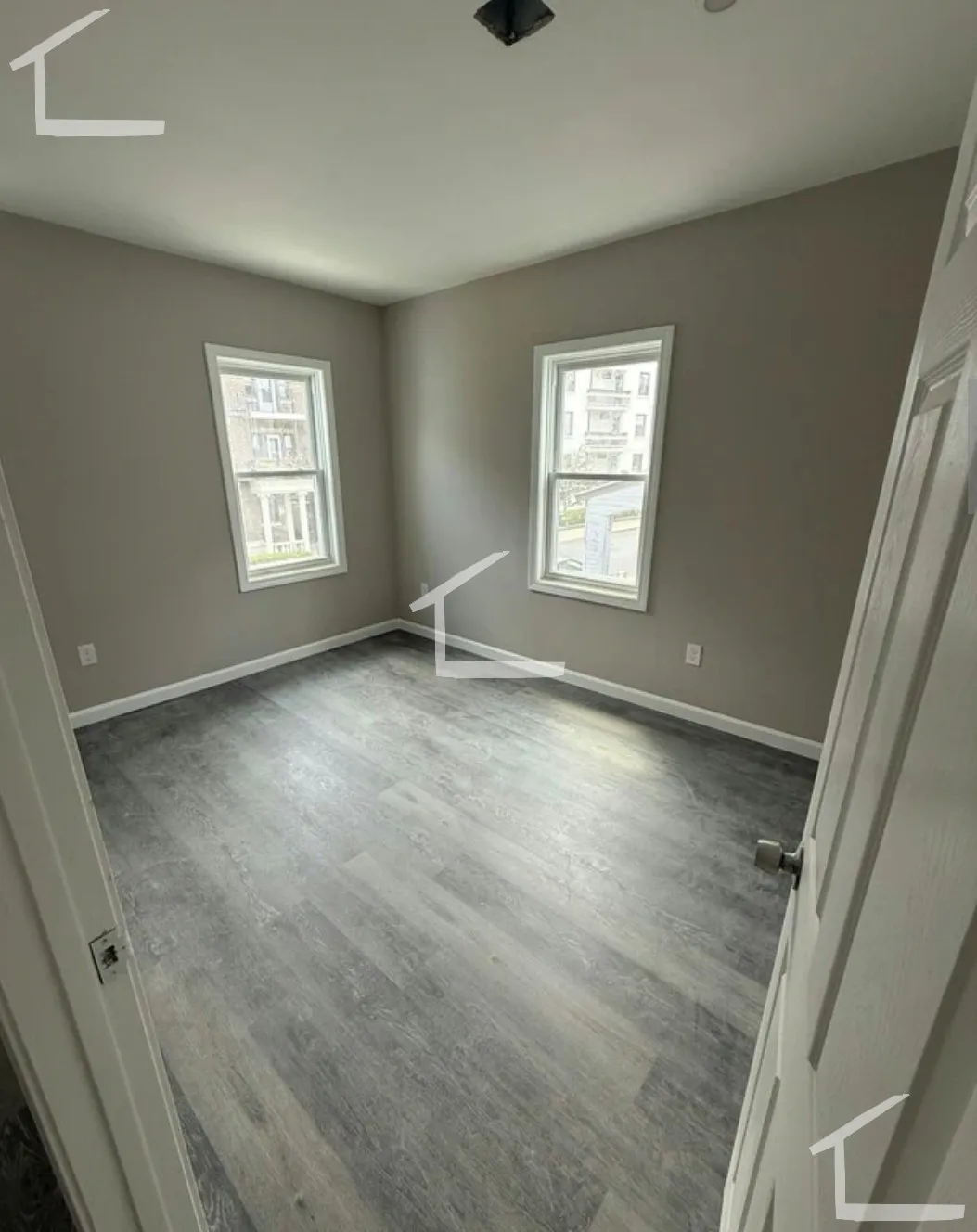 16 Long Ave, Allston