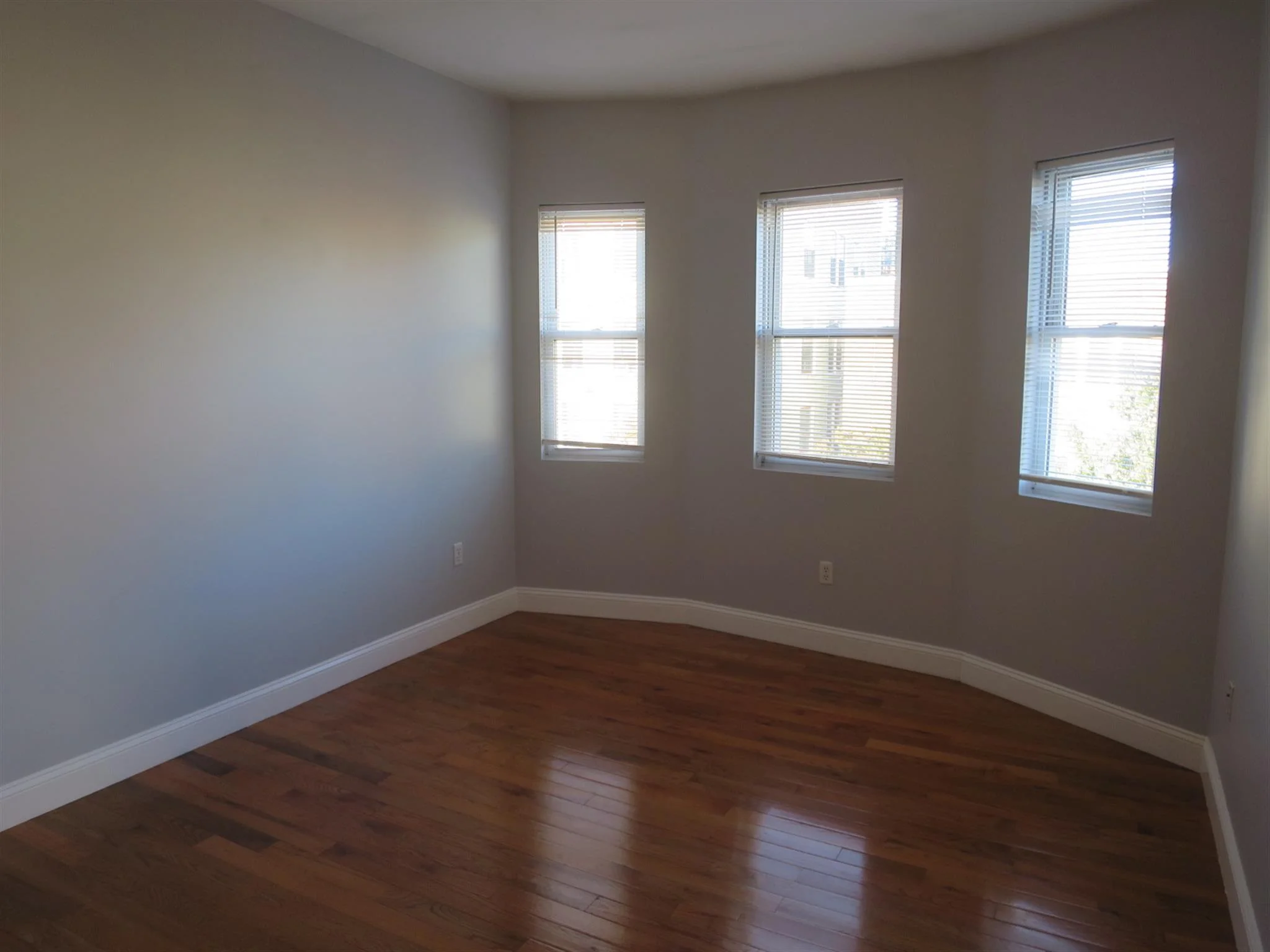 360 Somerville Ave, Prospect Hill