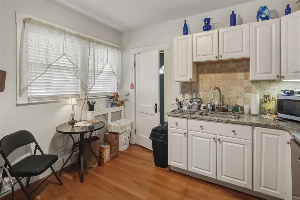 192 Brookside Pkwy, Medford