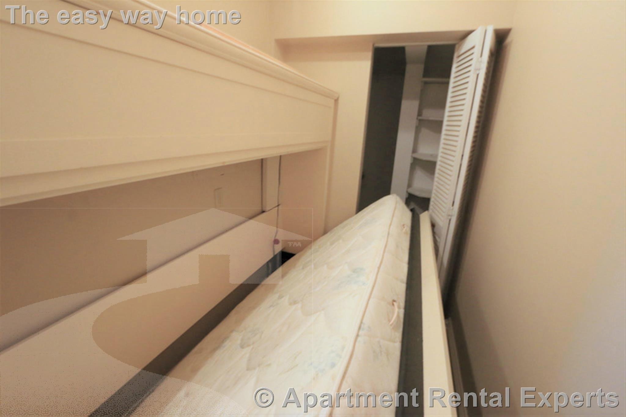 22 Bigelow St, Central Square