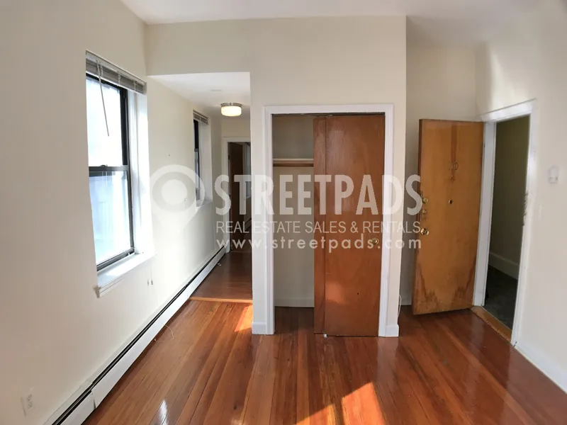 60 Brighton Ave, Brighton
