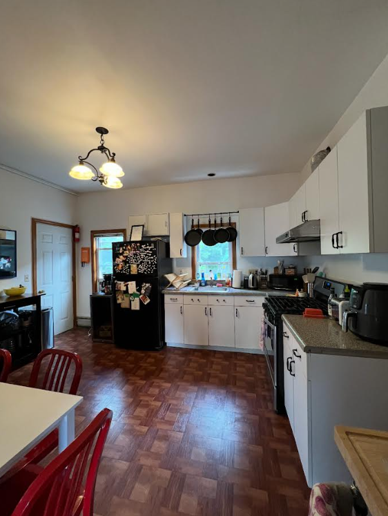 153 Cherry St, The Port