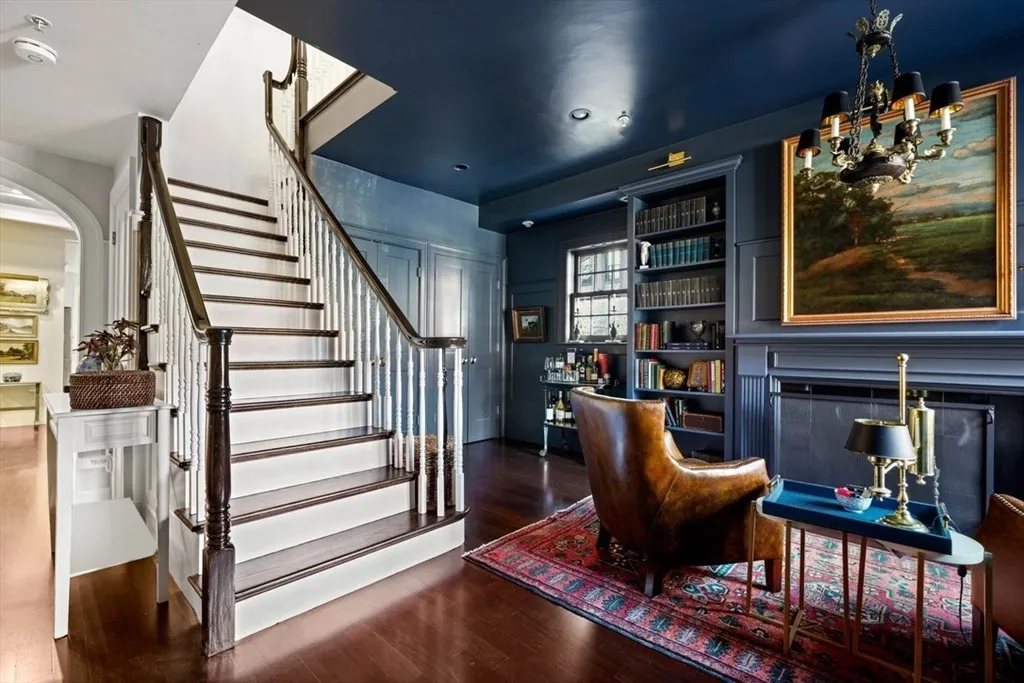 3 Mt Vernon Sq, Beacon Hill