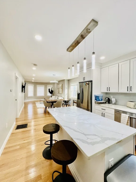 28 Metcalf, Medford