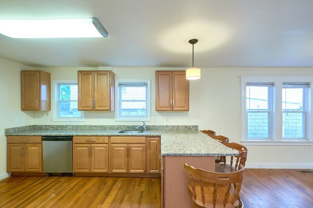 9 Mission St, Mission Hill