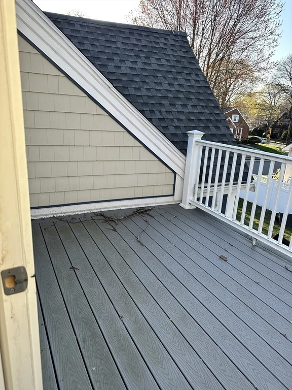 14 Fairview Rd, Lynnfield