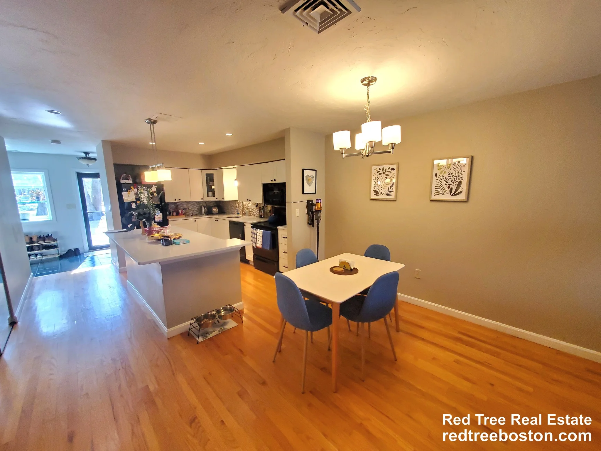 1400 Lagrange St, West Roxbury