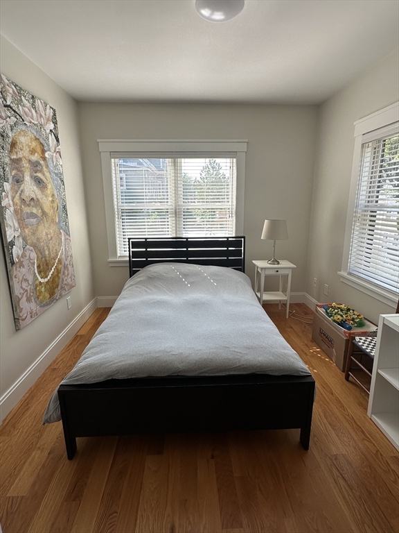 47 Wallace St, Tufts