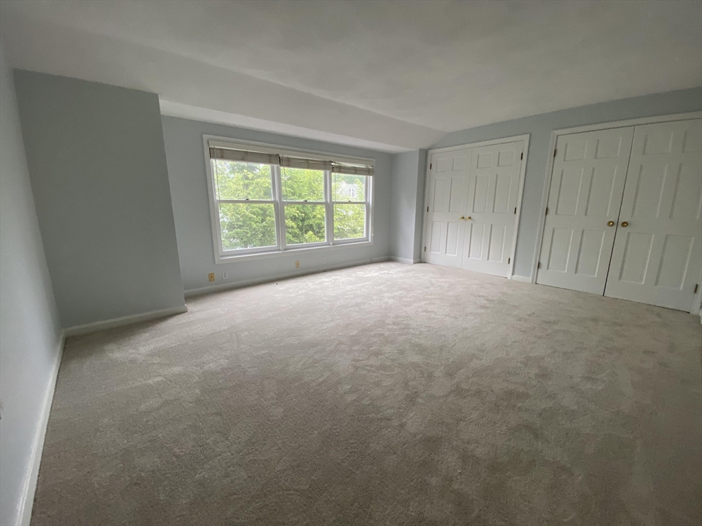 1047 Washington St, Newtonville