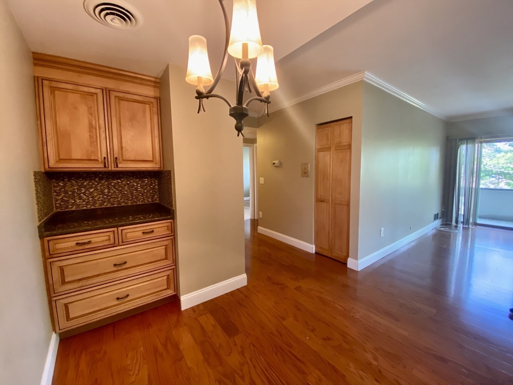 20 Stearns Rd, Coolidge Corner