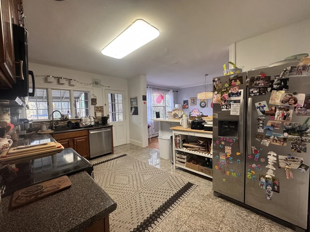 10-12 Webster St, Winchester