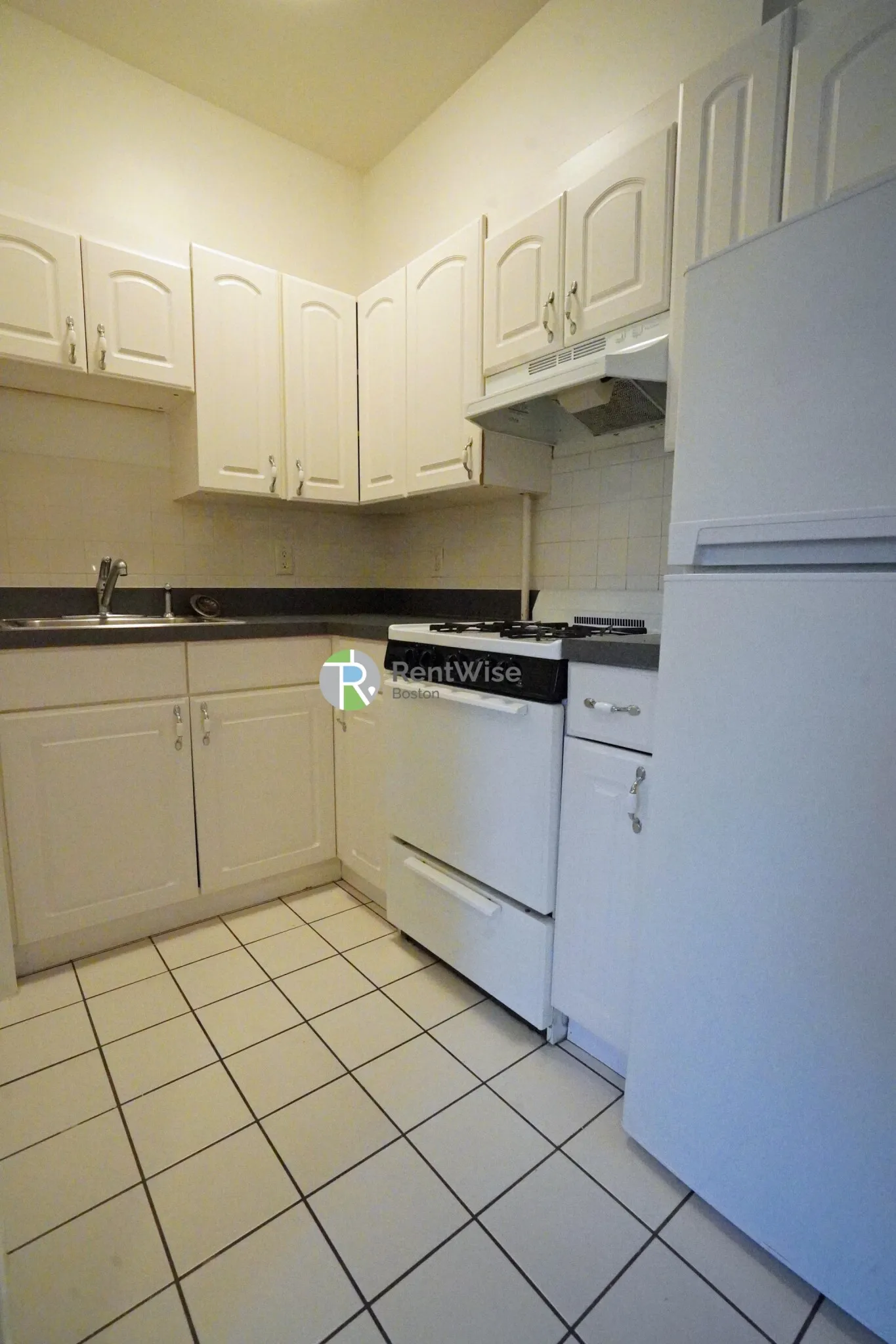 1302 Commonwealth Ave, Allston