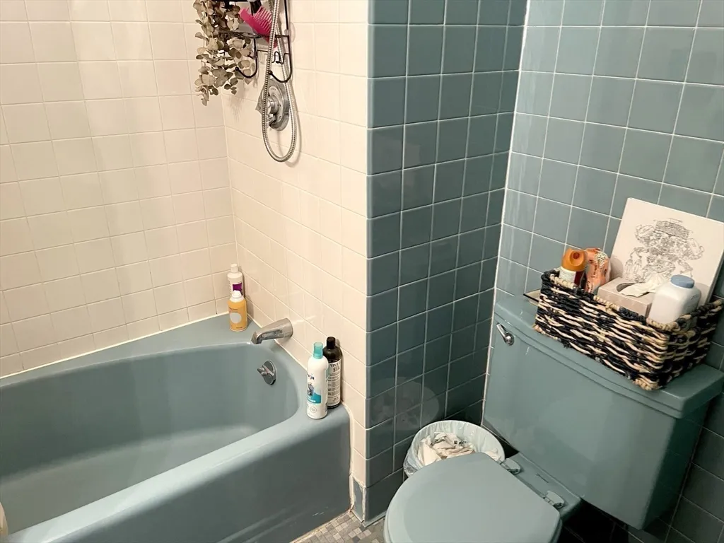 39 Garrison Rd, Aspinwall Hill