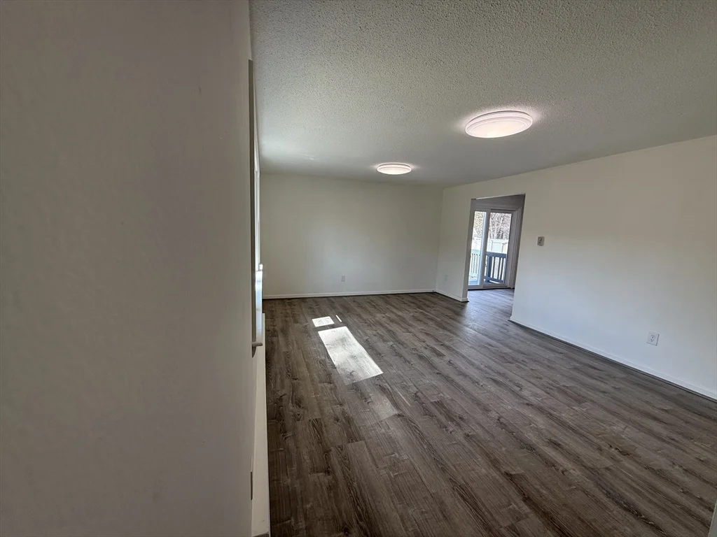 1328 East St, Mansfield