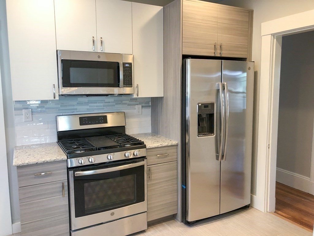 163 Tremont St, Newton Corner