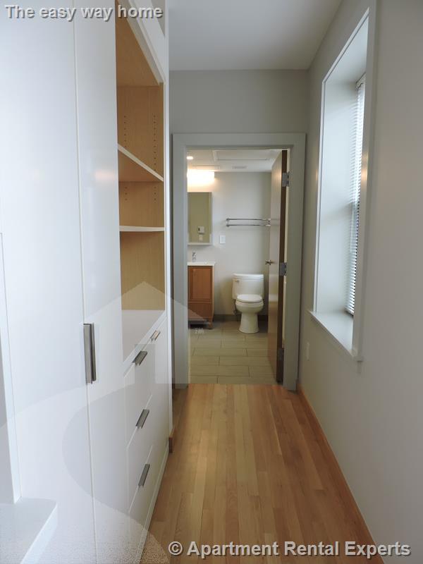 115 Mt Auburn St, Harvard Square