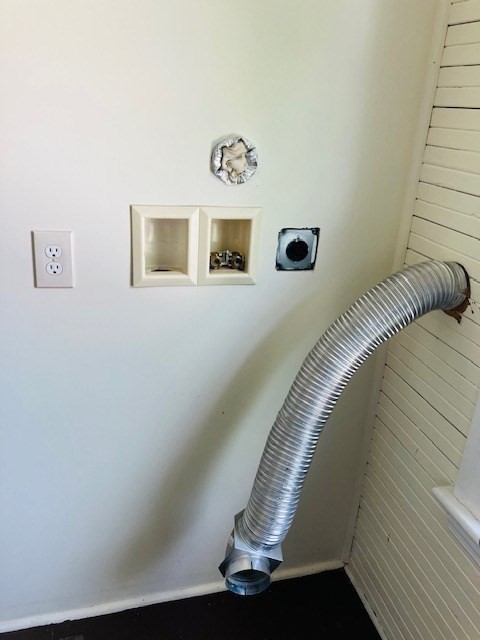 414 Lovell, West Side