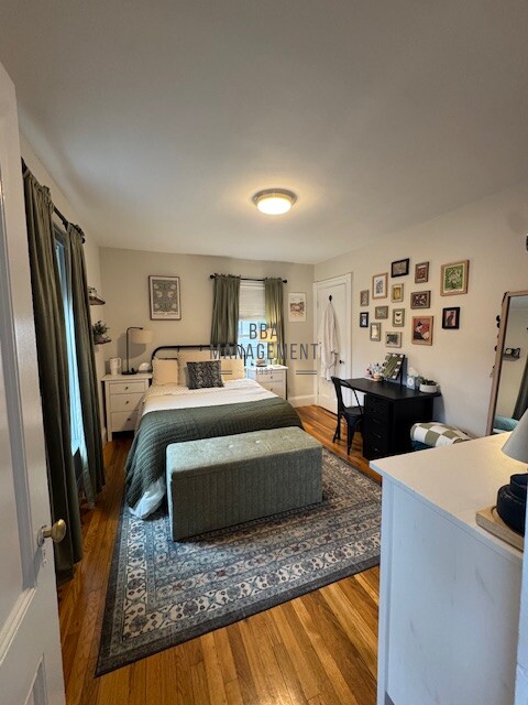 58 Saunders St, Allston