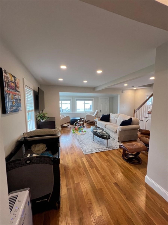 11 Babcock St, Houghs Neck