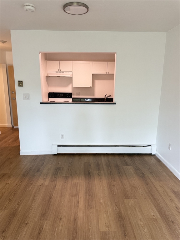 707 Bedford St, Abington