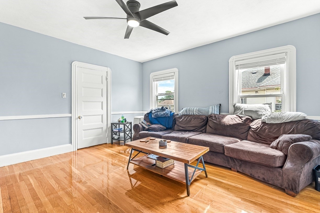 91 Third St, Medford