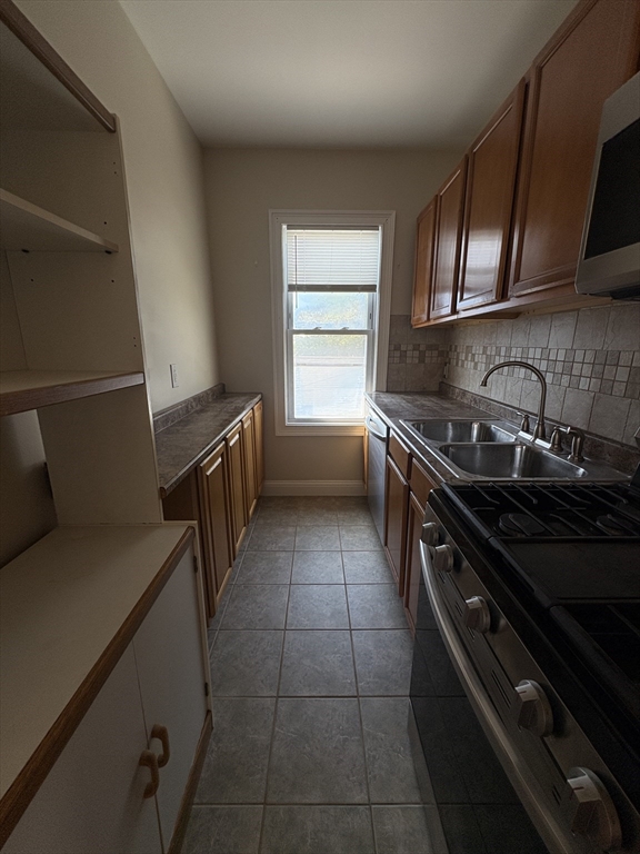 322 Wood, New Bedford