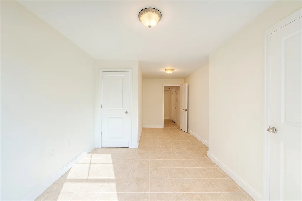 46 Wellington St, Waltham