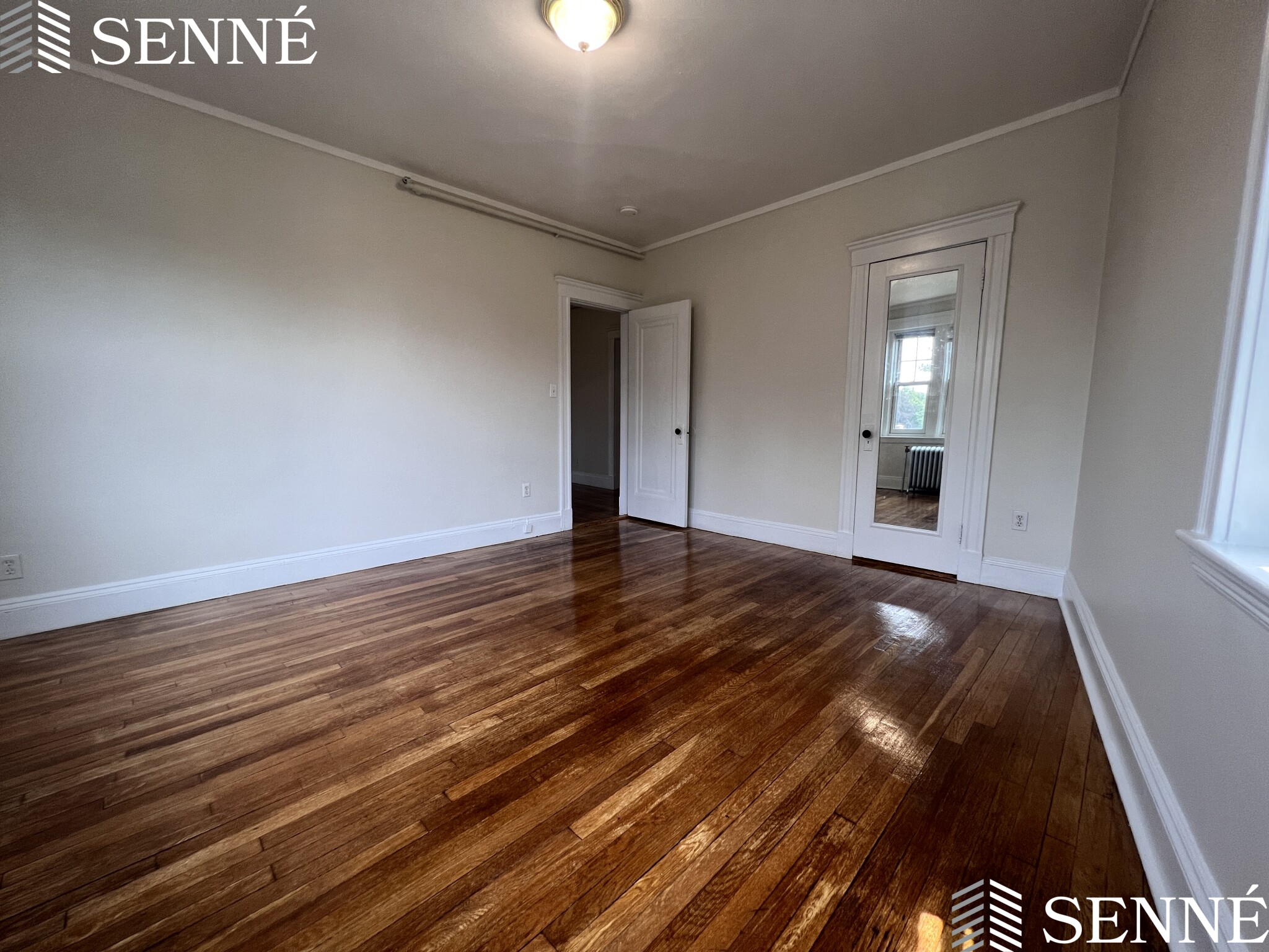 1558 Massachusetts Ave, Neighborhood Nine