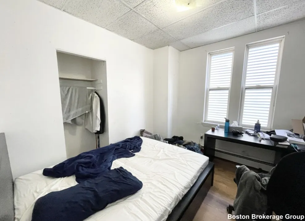 1572 Tremont St, Mission Hill