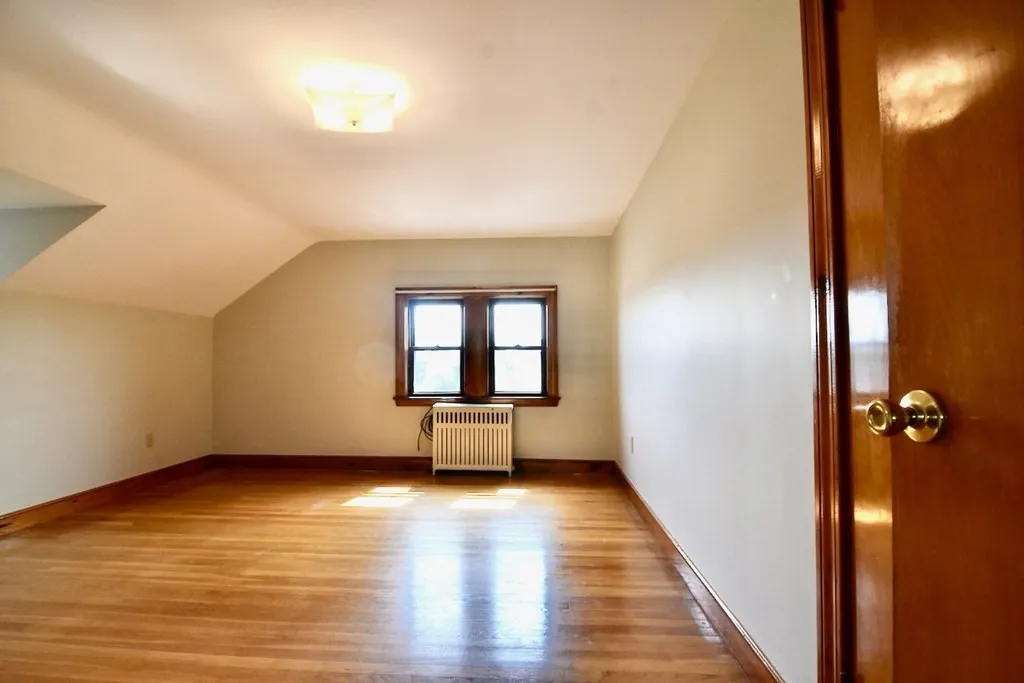 20 Hollis St, Wollaston