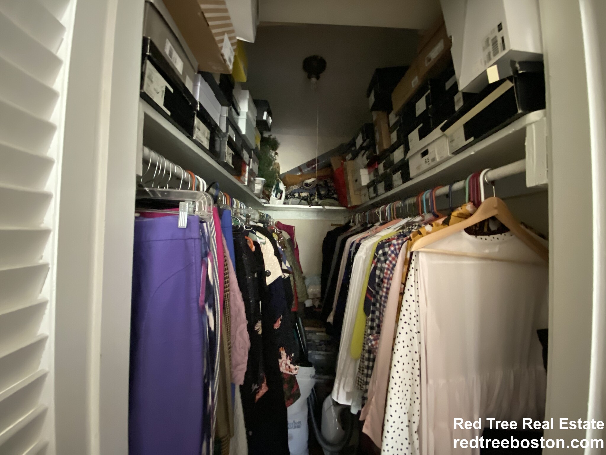 1748 Beacon St, Brookline