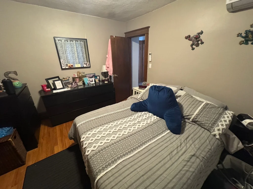 198 School St, Watertown