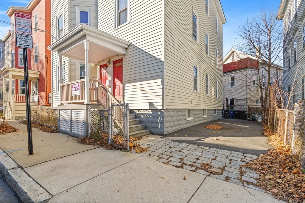37 Calvin St, Inman Square
