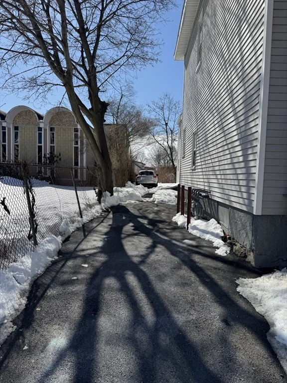 166 Winter St, Zip 01830