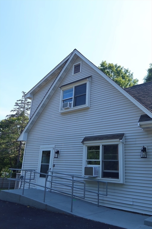 15 Melcher St, Plainville