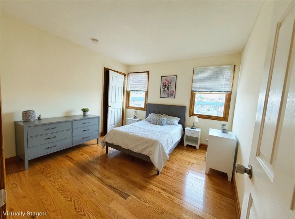 1693 Main St, Weymouth