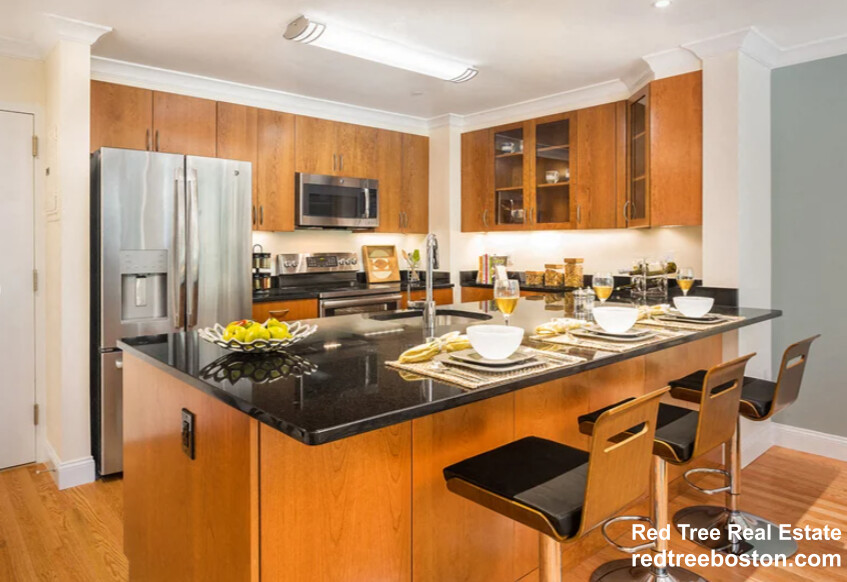 1443 Beacon St, Griggs Park