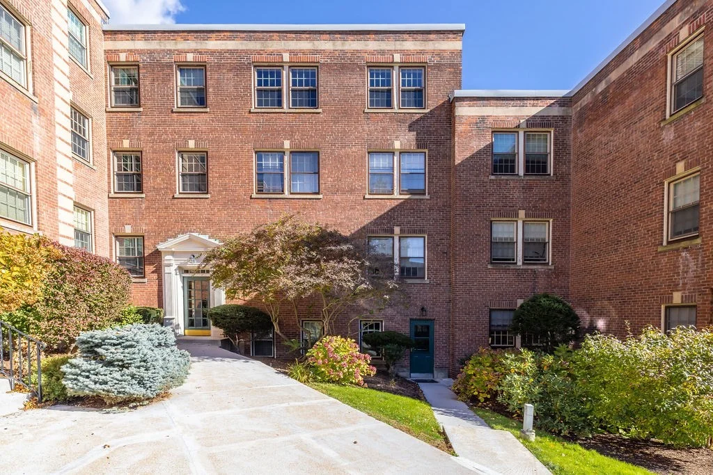 1490 Beacon St, Coolidge Corner